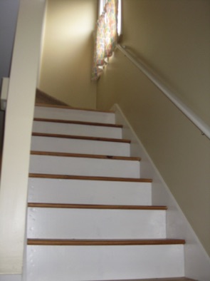 Full flight of stairs Full flight of stairs