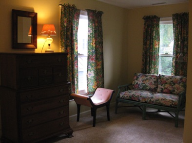 Master bedroom, sitting area Master bedroom, sitting area